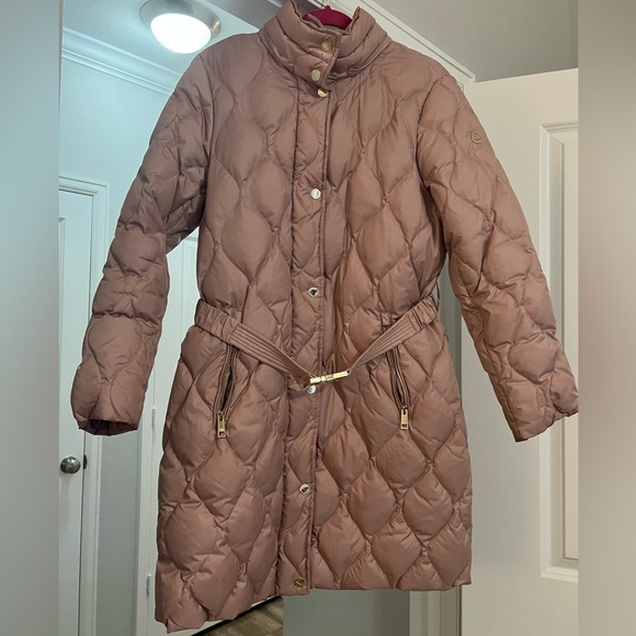 Michael Kors Blush Belted Faux Fur Trim Hooded Puffer Coat size Large - Picture 4 of 10